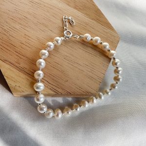 Pulsera de perlas redondas