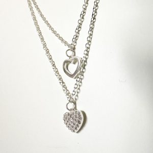 Gargantilla Multhilo de Corazones