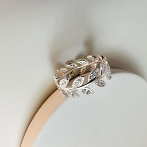 Anillo de espiga grueso