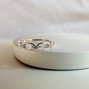 Anillo de eslabones
