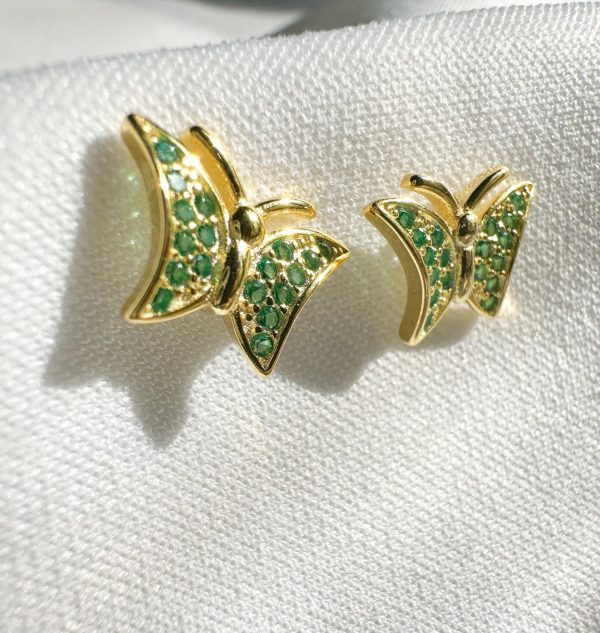 Maripositas doradas con verde