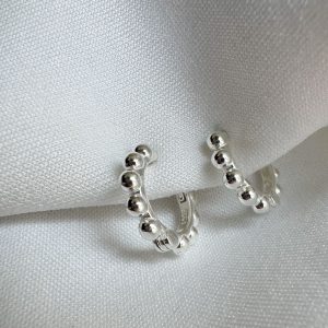 Aros de bolitas