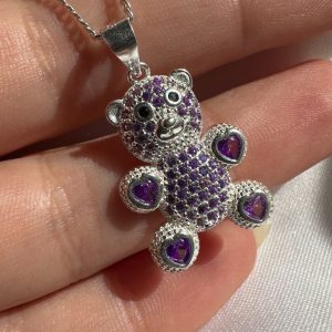 Cadena con osito violeta