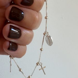 Pulsera con Milagrosa y cruces